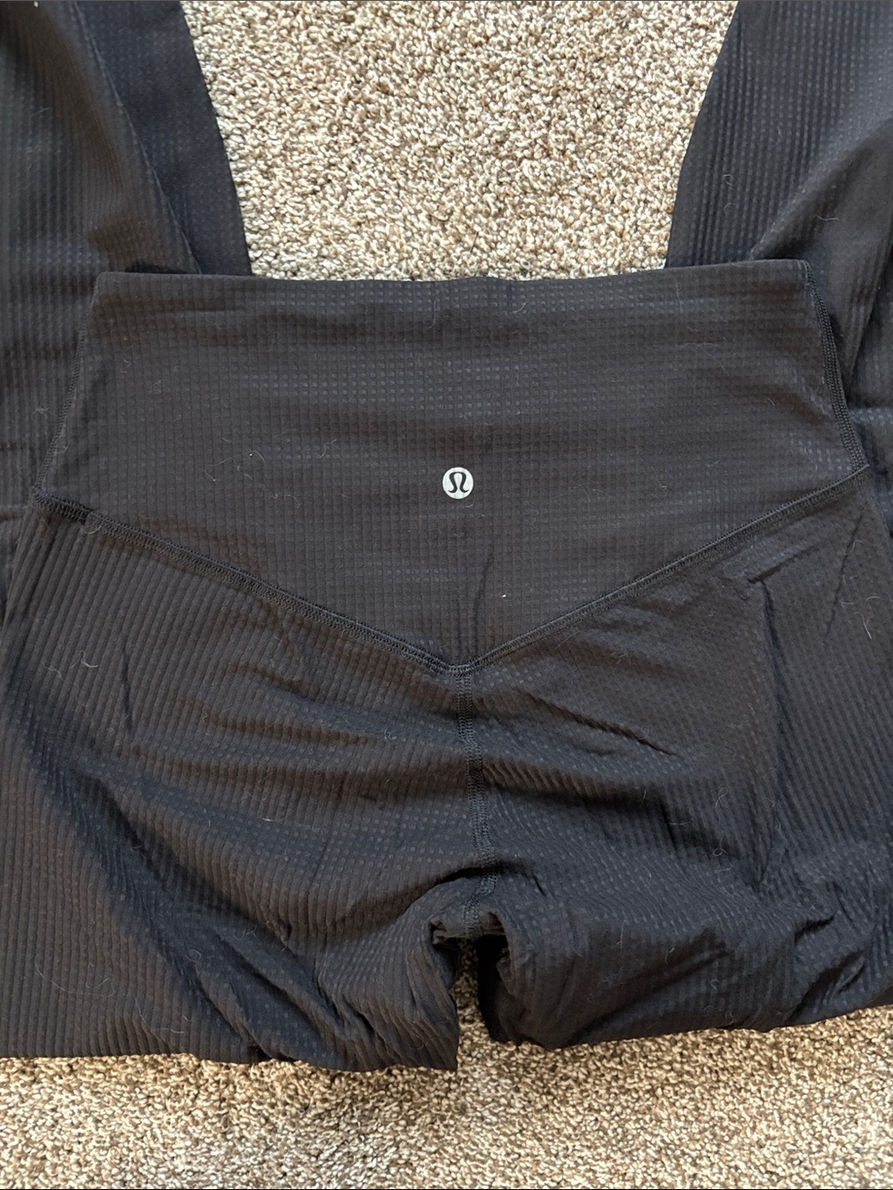 Women’s Lululemon V waist yoga 25” Black High-Waist Active Leggings